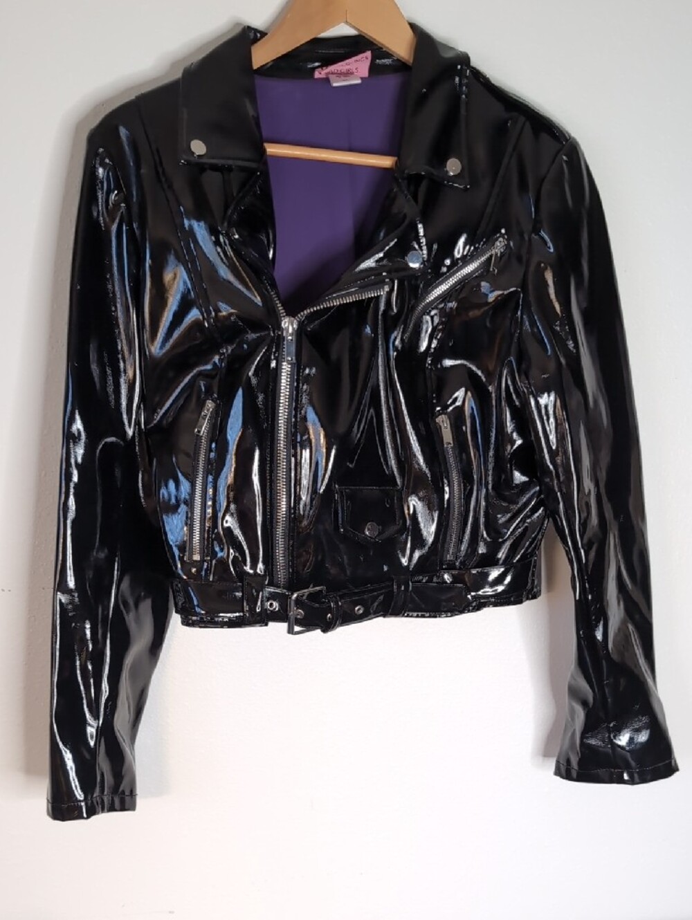 Vixen by Micheline Pitt Black Vinyl Jacket - Picture 4 of 6